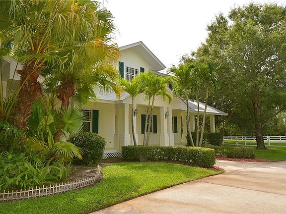 4th image of 301 SW Stuart West Blvd