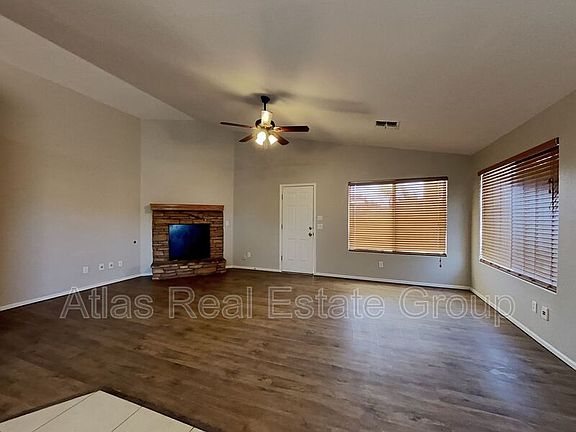 2nd image of 23097 S 212th Pl