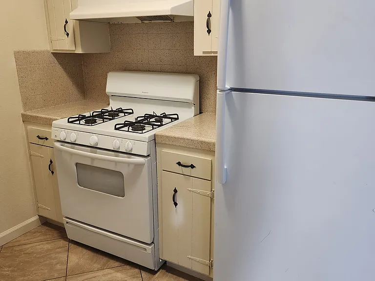 3080 Peach Ave — Photo 20