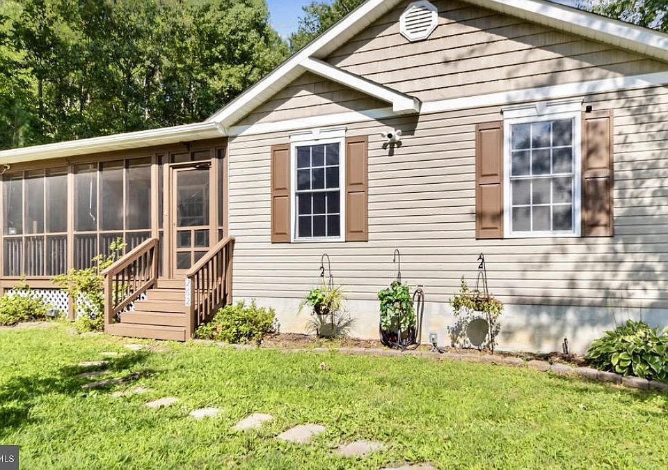 1st image of 262 Rolando Dr