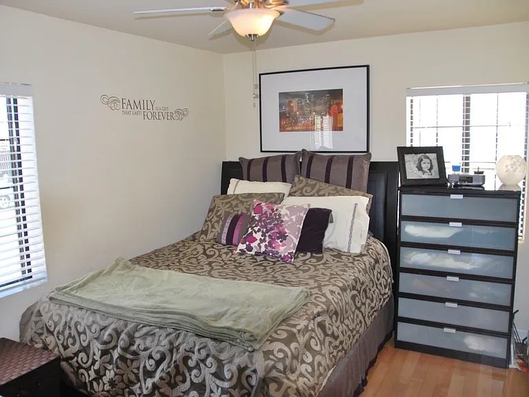 6037 Comey Ave #6037 — Photo 17