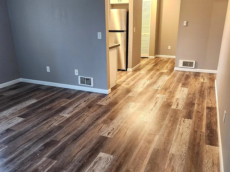 3721 Hoyt Ave #201 — Photo 3