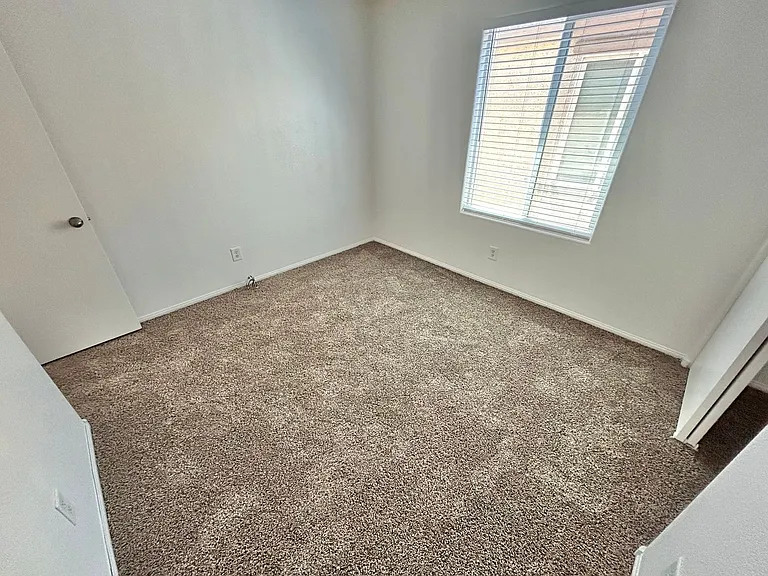 4908 Blue Marlin Ave — Photo 17