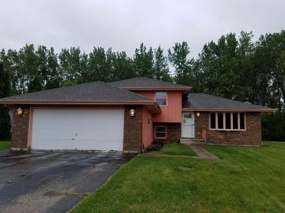 1902 Corregidor St, Joliet, IL, 60435