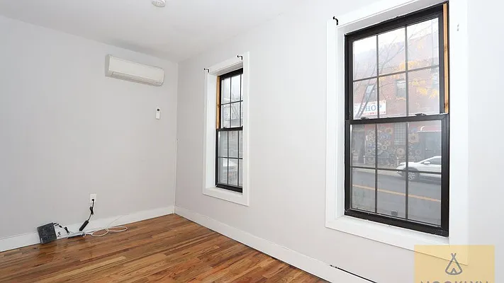 Rented by Nooklyn NYC LLC | media 19