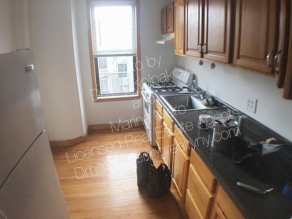 1st image of 2330 31st Ave APT 4A