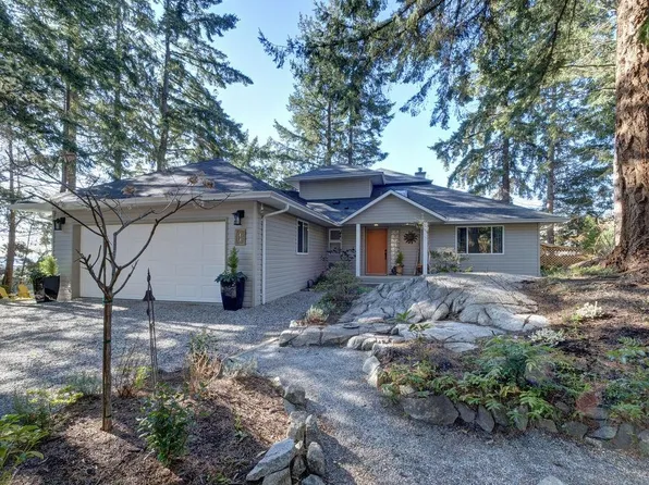 9291 Truman Rd, Sunshine Coast, BC V7Z 1B5