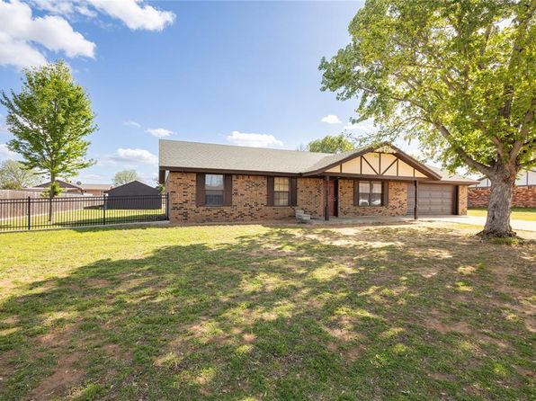 104 Sadie Ln, Sayre, OK 73662