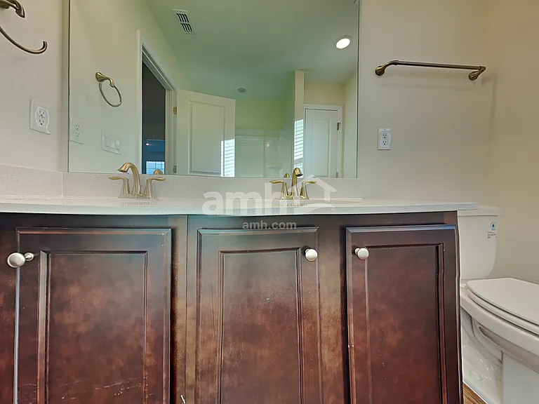 1179 Sky Lakes Dr — Photo 25