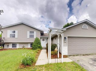 518 Lexington Blvd, Fort Atkinson, WI 53538