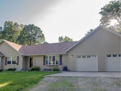 1311 W 68th St S, Newton, IA, 50208