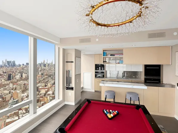 252 South Street image 4 of 6