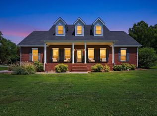 549 Lee Ln, Huntland, TN 37345