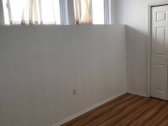 3rd image of 21 Windmill Ct #1F