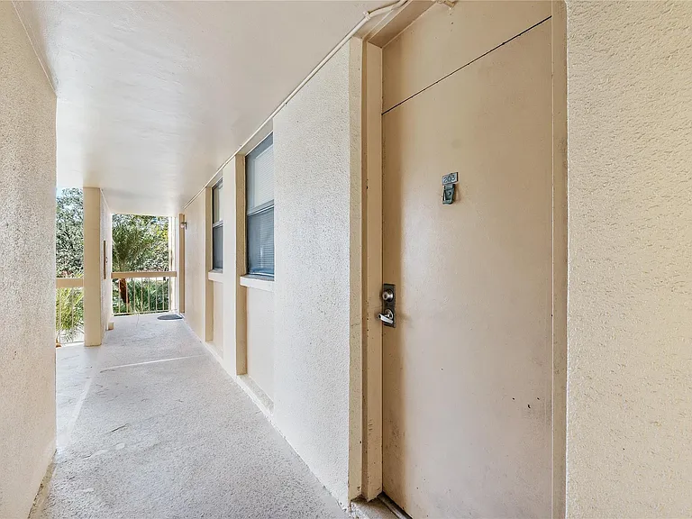 8437 Forest Hills Dr #203 — Photo 19