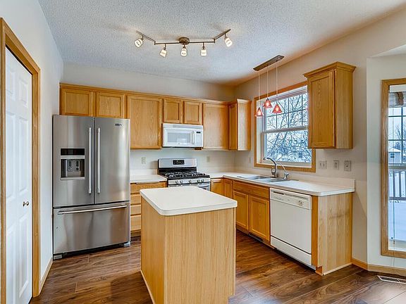 5th image of 4551 Mellum Ave NE