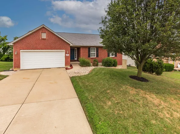 3003 Laura Lee Ln, Hebron, KY 41048