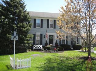 11918 Berry Hill Rd, Douglass Hills, KY 40243
