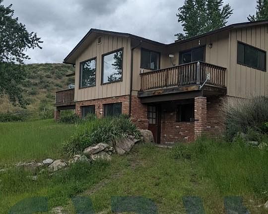 3rd image of 1049 Eggers Ln