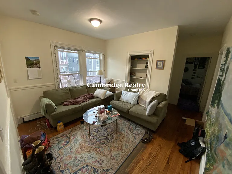 80 Hillside St #2T — Photo 4