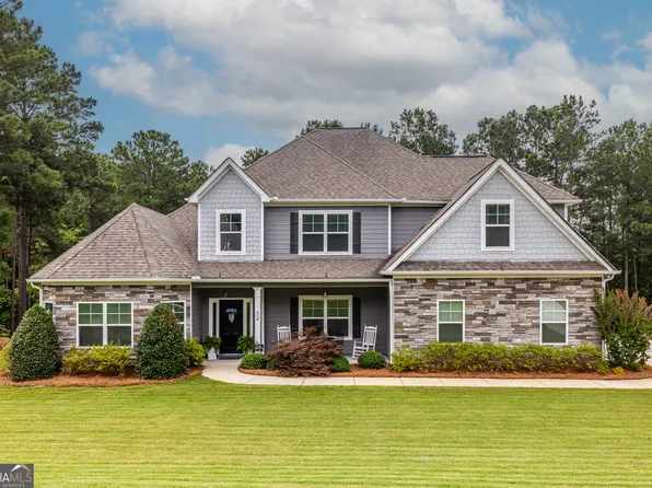 54 Brooks Landing Dr, Newnan, GA 30263