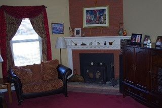 3rd image of 152 Guyon Ave