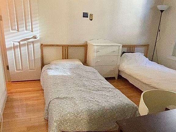 4th image of 401 W 57th St APT 3C