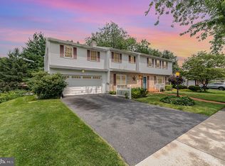 310 Candlelight Dr, Camp Hill, PA 17011