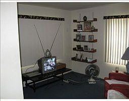 4th image of 10825 Forest Hills Dr
