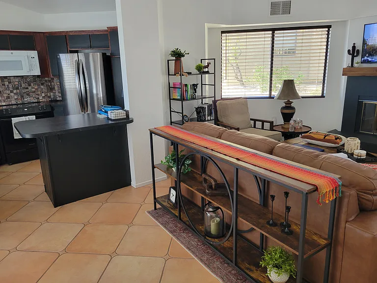 1638 Las Casitas Dr — Photo 10