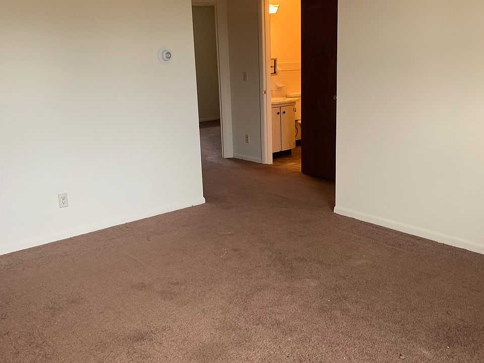 1st image of 1415-1441 N Belmont Ave #1437