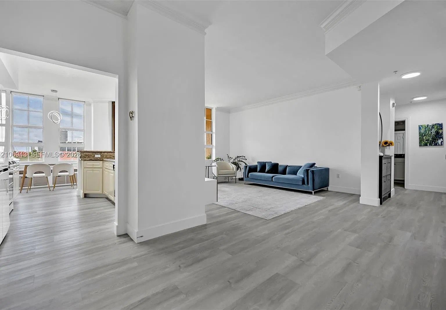 Alaqua Condo — Photo 4