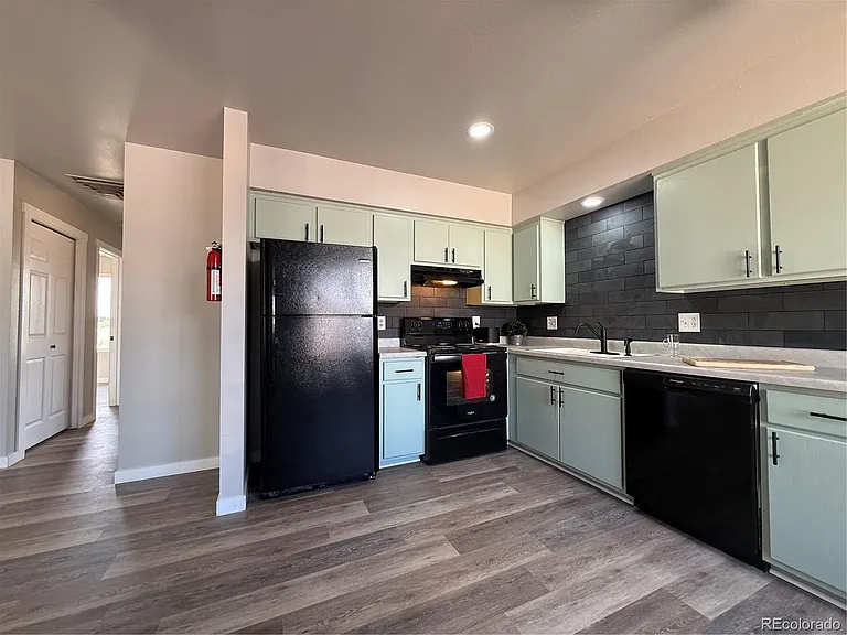 531 S Angus Ave #2 — Photo 8