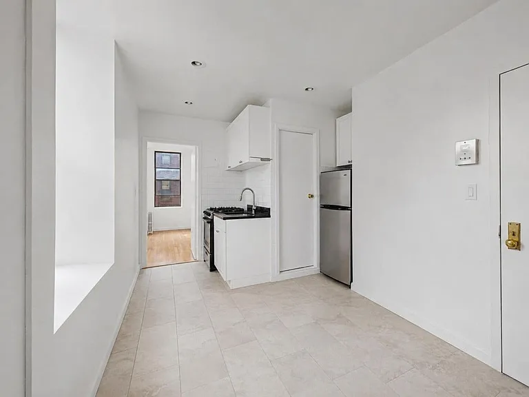 90 Stanton St #5A — Photo 3