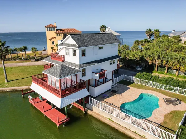 16619 Bayfront Dr, Jamaica Beach, TX 77554