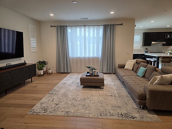 2nd image of 233 Treasure Dr