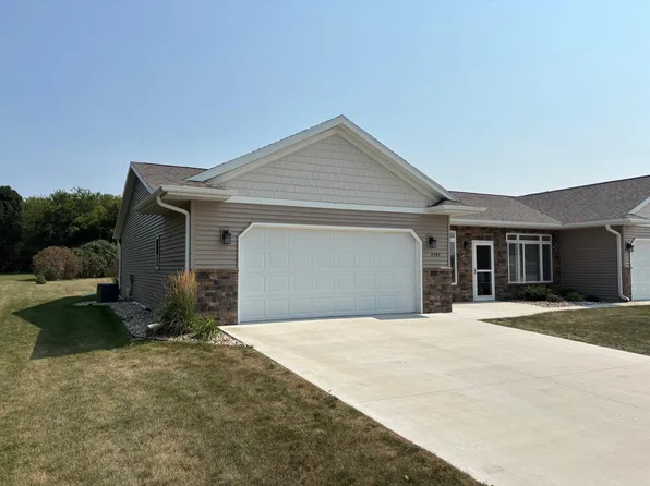 2343 Cherrywood Ln, Worthington, MN 56187