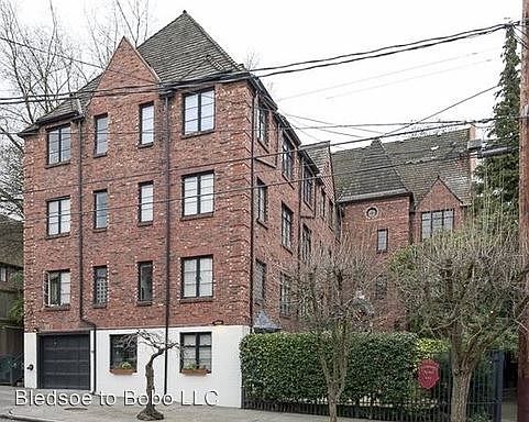1st image of 420 13th Ave E APT 305