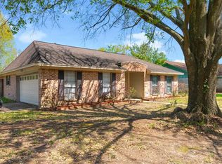 1100 Mesquite Ln, Baytown, TX 77521