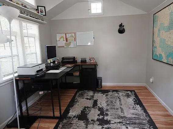 8943 Castle Point Dr — Photo 6