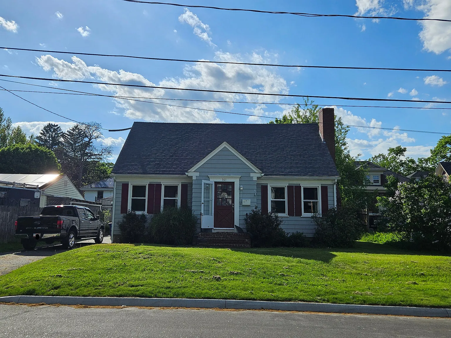 3 bed, 1.5 bath, 1440 sqft, $2,850 — Photo 1