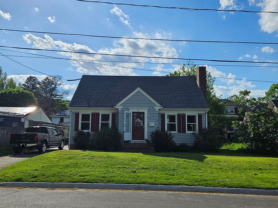 1st image of 161 Mason St