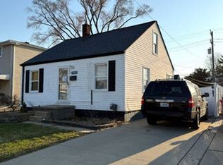 24566 Lambrecht Ave, Eastpointe, MI
