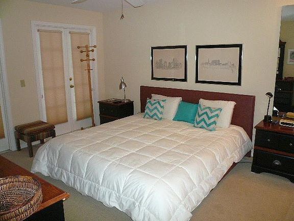 2nd image of 1175 Winding Oaks Cir E APT 205