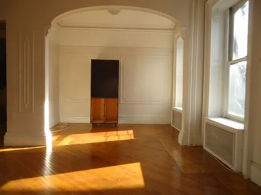 Rented by Hakeem Shahid, LREB | media 17