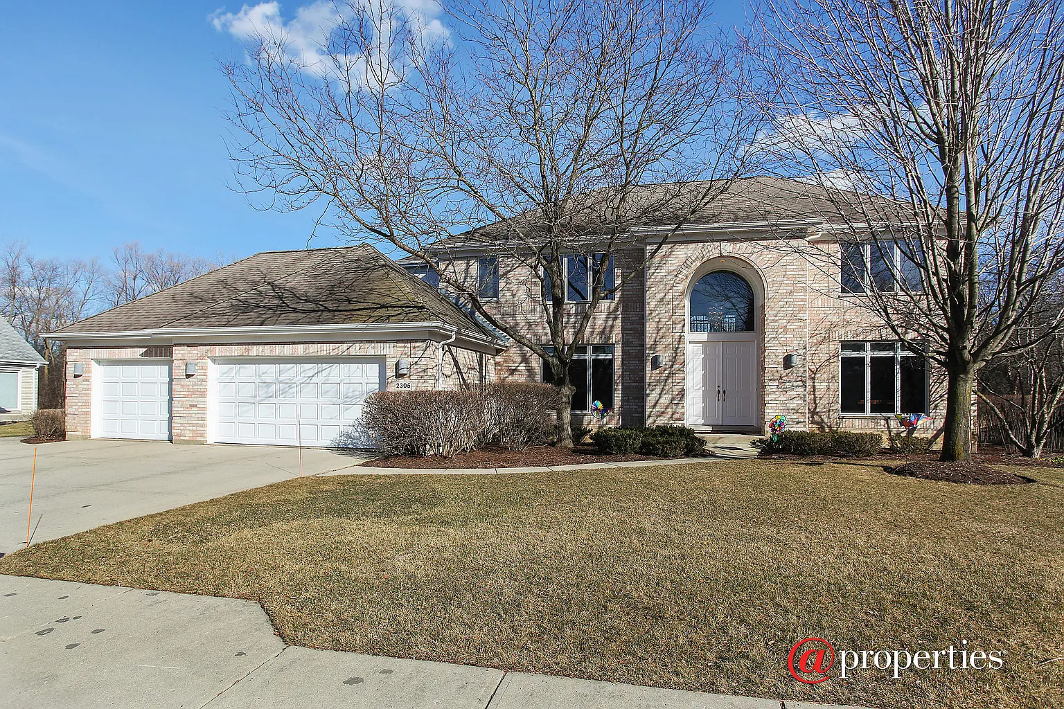2305 Hybernia Dr photo 1