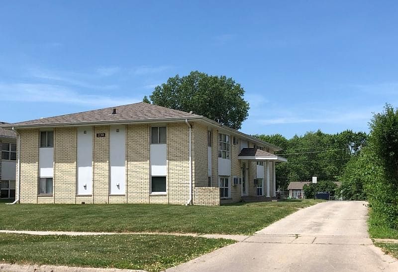 1st image of 230 NW College Ave