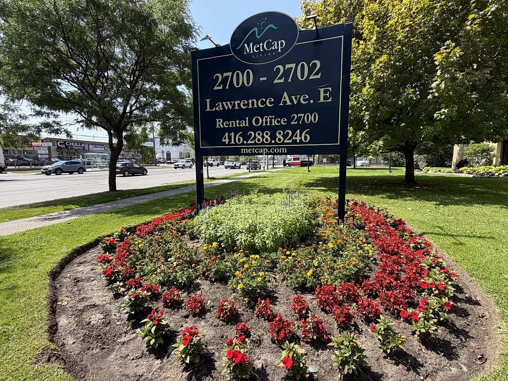 2700 and 2702 Lawrence Ave, E. — Photo 2