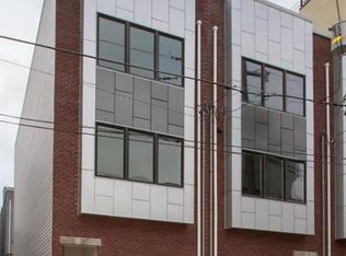 1322 S Howard St, Philadelphia, PA 19147