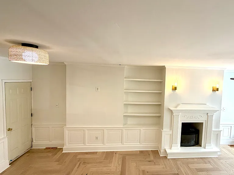 2362 E Norris St — Photo 5